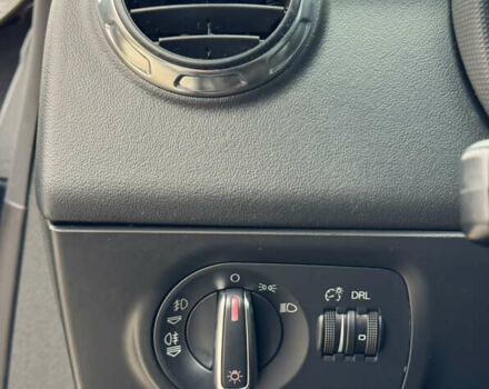 Ауди ТТ 2006 в Киеве на Automoto.ua Черный Ауди ТТ, объемом двигателя 1.98 л и пробегом 178 тыс. км за 9900 $, фото 13 на Automoto.ua