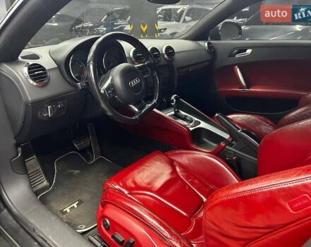 Чорний Ауді TT, об'ємом двигуна 1.98 л та пробігом 204 тис. км за 10000 $, фото 9 на Automoto.ua