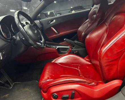 Черный Ауди ТТ, объемом двигателя 2 л и пробегом 204 тыс. км за 10000 $, фото 8 на Automoto.ua