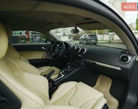 Черный Ауди ТТ, объемом двигателя 3.2 л и пробегом 97 тыс. км за 13000 $, фото 3 на Automoto.ua