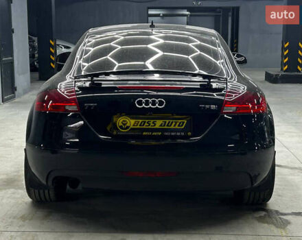 Чорний Ауді TT, об'ємом двигуна 1.98 л та пробігом 204 тис. км за 10000 $, фото 4 на Automoto.ua