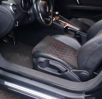 Черный Ауди ТТ, объемом двигателя 1.98 л и пробегом 121 тыс. км за 11999 $, фото 7 на Automoto.ua