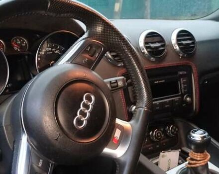 Черный Ауди ТТ, объемом двигателя 1.98 л и пробегом 121 тыс. км за 11999 $, фото 2 на Automoto.ua