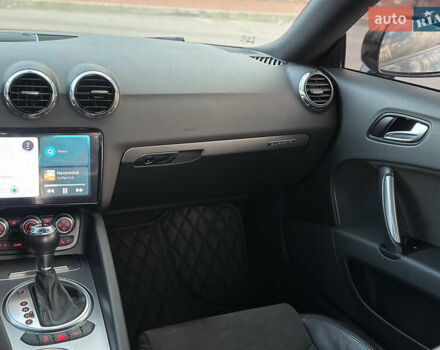 Черный Ауди ТТ, объемом двигателя 2 л и пробегом 254 тыс. км за 18500 $, фото 29 на Automoto.ua