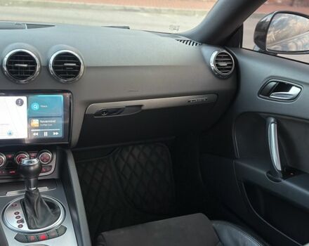 Чорний Ауді TT, об'ємом двигуна 2 л та пробігом 254 тис. км за 18500 $, фото 15 на Automoto.ua