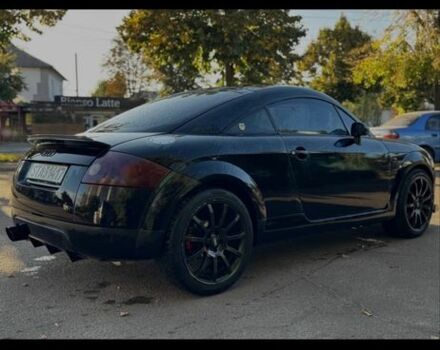 Черный Ауди ТТ, объемом двигателя 1.8 л и пробегом 450 тыс. км за 3200 $, фото 1 на Automoto.ua