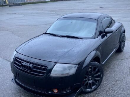 Черный Ауди ТТ, объемом двигателя 0 л и пробегом 350 тыс. км за 4200 $, фото 1 на Automoto.ua