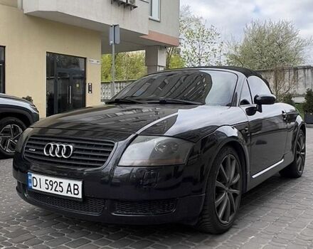 Черный Ауди ТТ, объемом двигателя 1.8 л и пробегом 192 тыс. км за 5700 $, фото 1 на Automoto.ua
