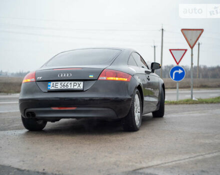 Чорний Ауді TT, об'ємом двигуна 2 л та пробігом 165 тис. км за 11000 $, фото 1 на Automoto.ua