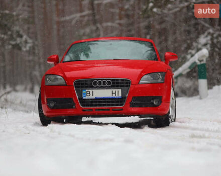 Червоний Ауді TT, об'ємом двигуна 2 л та пробігом 164 тис. км за 10999 $, фото 3 на Automoto.ua