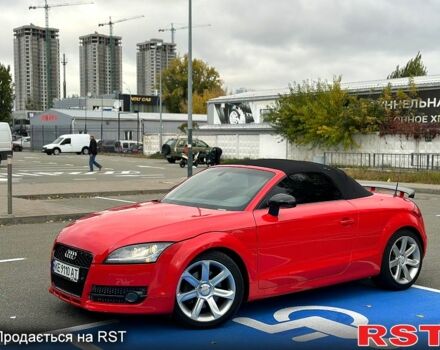 Красный Ауди ТТ, объемом двигателя 2 л и пробегом 130 тыс. км за 10500 $, фото 1 на Automoto.ua