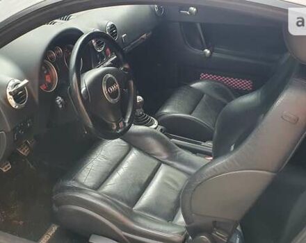 Ауди ТТ, объемом двигателя 1.8 л и пробегом 194 тыс. км за 10000 $, фото 4 на Automoto.ua