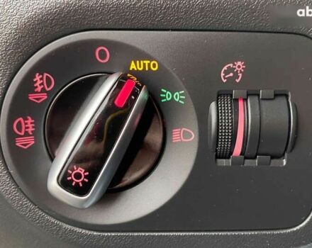 Ауди ТТ, объемом двигателя 2 л и пробегом 90 тыс. км за 15250 $, фото 12 на Automoto.ua