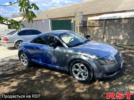 Ауді TT 2000 у Кропивницькому (Кіровограді) на Automoto.ua Ауді TT, об'ємом двигуна 18 л та пробігом 270 тис. км за 3500 $, фото 1 на Automoto.ua