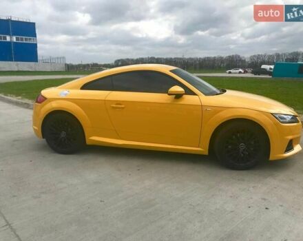 Желтый Ауди ТТ, объемом двигателя 1.98 л и пробегом 42 тыс. км за 33000 $, фото 2 на Automoto.ua