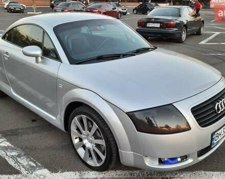 Серый Ауди ТТ, объемом двигателя 1.8 л и пробегом 220 тыс. км за 8000 $, фото 23 на Automoto.ua