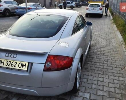 Серый Ауди ТТ, объемом двигателя 1.8 л и пробегом 220 тыс. км за 8000 $, фото 8 на Automoto.ua