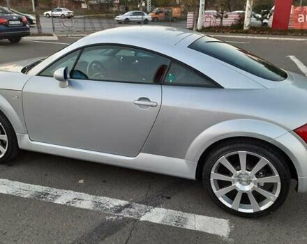 Серый Ауди ТТ, объемом двигателя 1.8 л и пробегом 220 тыс. км за 8000 $, фото 14 на Automoto.ua