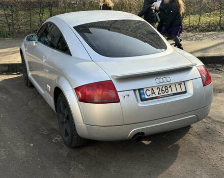 Сірий Ауді TT, об'ємом двигуна 1.8 л та пробігом 321 тис. км за 5500 $, фото 2 на Automoto.ua