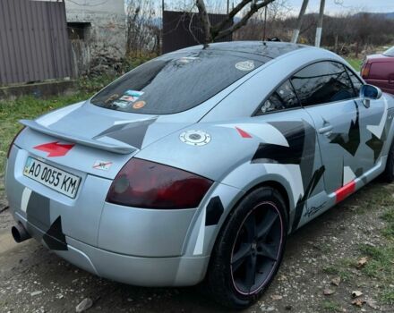 Серый Ауди ТТ, объемом двигателя 1.8 л и пробегом 200 тыс. км за 3550 $, фото 2 на Automoto.ua