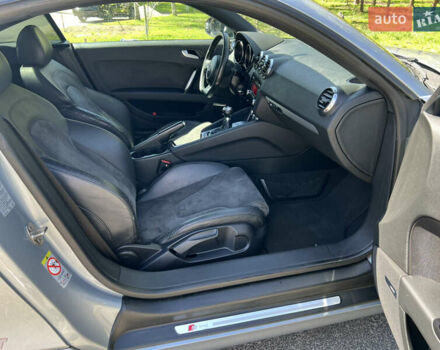 Сірий Ауді TT, об'ємом двигуна 2 л та пробігом 172 тис. км за 10100 $, фото 15 на Automoto.ua
