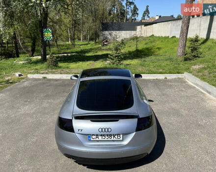Сірий Ауді TT, об'ємом двигуна 2 л та пробігом 172 тис. км за 10100 $, фото 9 на Automoto.ua