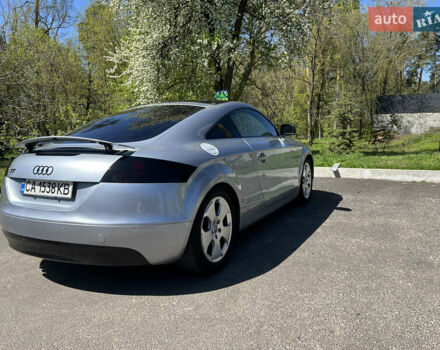Сірий Ауді TT, об'ємом двигуна 2 л та пробігом 172 тис. км за 10100 $, фото 10 на Automoto.ua