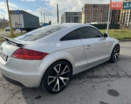 Сірий Ауді TT, об'ємом двигуна 2 л та пробігом 300 тис. км за 10500 $, фото 3 на Automoto.ua