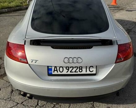 Сірий Ауді TT, об'ємом двигуна 2 л та пробігом 300 тис. км за 10500 $, фото 1 на Automoto.ua