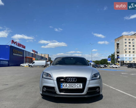 Сірий Ауді TT, об'ємом двигуна 2 л та пробігом 150 тис. км за 16000 $, фото 3 на Automoto.ua