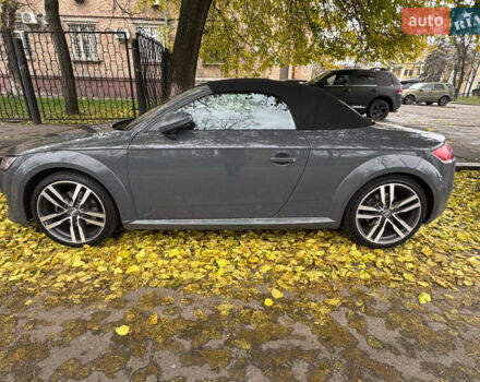 Серый Ауди ТТ, объемом двигателя 1.98 л и пробегом 92 тыс. км за 26000 $, фото 2 на Automoto.ua