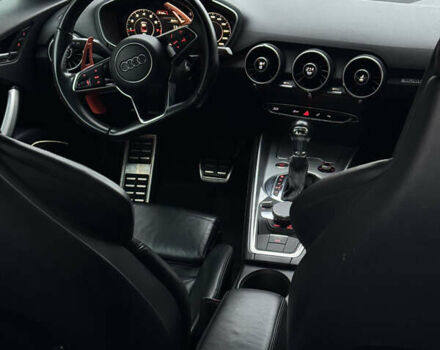 Серый Ауди ТТ, объемом двигателя 1.98 л и пробегом 234 тыс. км за 23500 $, фото 10 на Automoto.ua