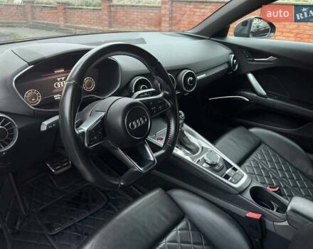 Сірий Ауді TT, об'ємом двигуна 1.98 л та пробігом 74 тис. км за 24500 $, фото 6 на Automoto.ua