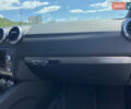 Сірий Ауді TT, об'ємом двигуна 2 л та пробігом 150 тис. км за 16000 $, фото 15 на Automoto.ua