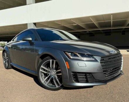 Серый Ауди ТТ, объемом двигателя 2 л и пробегом 41 тыс. км за 7200 $, фото 5 на Automoto.ua