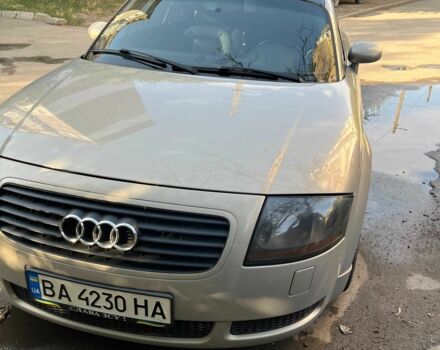 Серый Ауди ТТ, объемом двигателя 1.8 л и пробегом 126 тыс. км за 5500 $, фото 1 на Automoto.ua