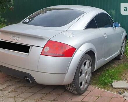 Сірий Ауді TT, об'ємом двигуна 1.8 л та пробігом 199 тис. км за 9500 $, фото 1 на Automoto.ua