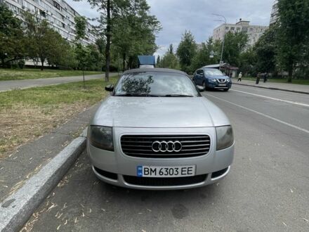 Ауді TT 1999 у Києві на Automoto.ua Сірий Ауді TT, об'ємом двигуна 1.8 л та пробігом 265 тис. км за 5699 $, фото 1 на Automoto.ua
