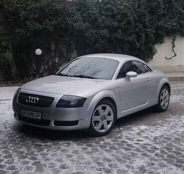 Сірий Ауді TT, об'ємом двигуна 1.78 л та пробігом 87 тис. км за 6689 $, фото 1 на Automoto.ua