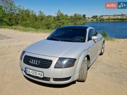 Ауді TT 1999 у Дніпро (Дніпропетровську) на Automoto.ua Сірий Ауді TT, об'ємом двигуна 1.8 л та пробігом 200 тис. км за 5400 $, фото 1 на Automoto.ua
