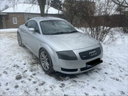 Сірий Ауді TT, об'ємом двигуна 1.8 л та пробігом 108 тис. км за 3500 $, фото 1 на Automoto.ua