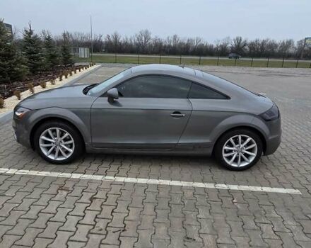 Сірий Ауді TT, об'ємом двигуна 0 л та пробігом 201 тис. км за 13000 $, фото 1 на Automoto.ua