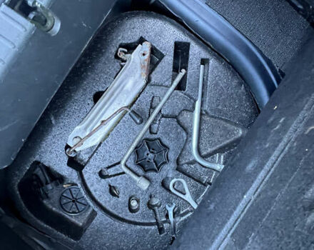 Синий Ауди ТТ, объемом двигателя 1.78 л и пробегом 282 тыс. км за 6300 $, фото 9 на Automoto.ua