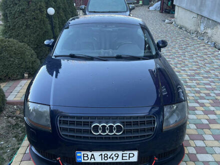 Синий Ауди ТТ, объемом двигателя 1.78 л и пробегом 282 тыс. км за 6300 $, фото 1 на Automoto.ua