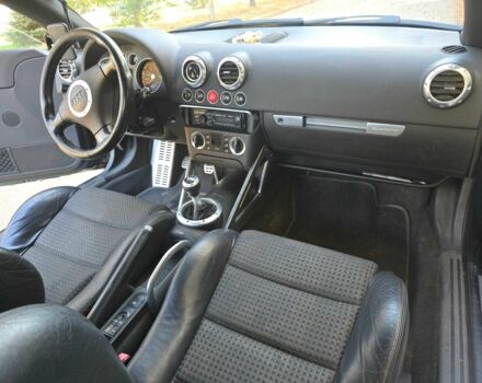 Зеленый Ауди ТТ, объемом двигателя 1.8 л и пробегом 205 тыс. км за 5700 $, фото 1 на Automoto.ua