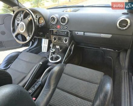 Зеленый Ауди ТТ, объемом двигателя 1.8 л и пробегом 205 тыс. км за 5700 $, фото 2 на Automoto.ua