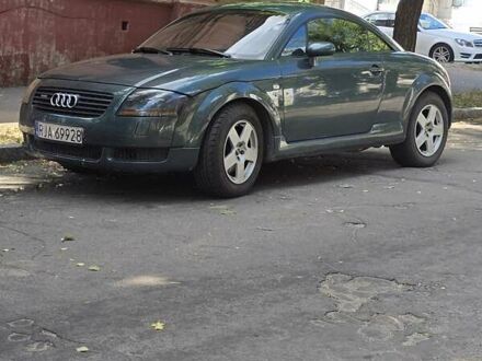 Зеленый Ауди ТТ, объемом двигателя 1.8 л и пробегом 205 тыс. км за 5700 $, фото 1 на Automoto.ua