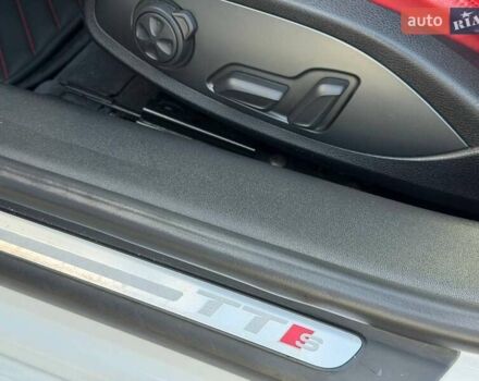 Білий Ауді TTS, об'ємом двигуна 1.98 л та пробігом 100 тис. км за 26500 $, фото 28 на Automoto.ua