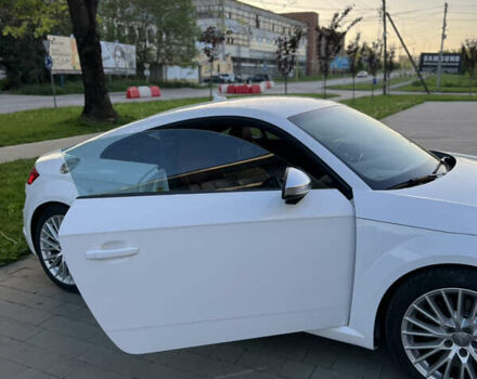 Белый Ауди ТТС, объемом двигателя 1.98 л и пробегом 104 тыс. км за 28500 $, фото 17 на Automoto.ua