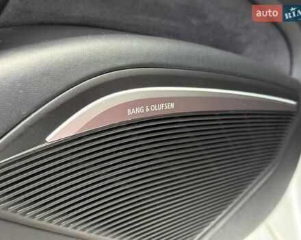 Білий Ауді TTS, об'ємом двигуна 1.98 л та пробігом 100 тис. км за 26500 $, фото 33 на Automoto.ua